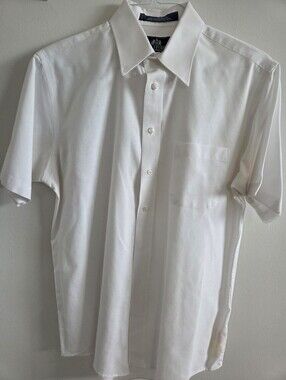 Stafford White Short-Sleeve Button-Down Shirt Wrinkle Free Sz 16 Collar.